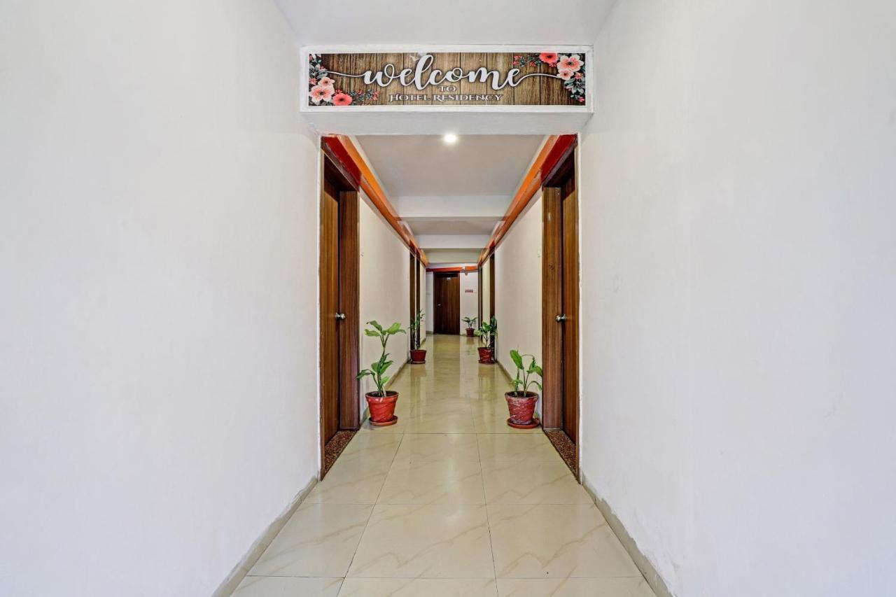 Oyo Flagship Hotel Residency Silvassa Εξωτερικό φωτογραφία